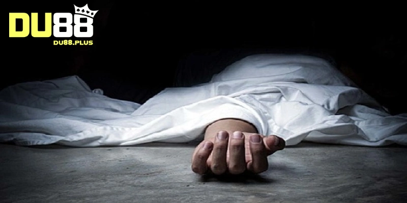 mơ thấy người chết đánh con gì